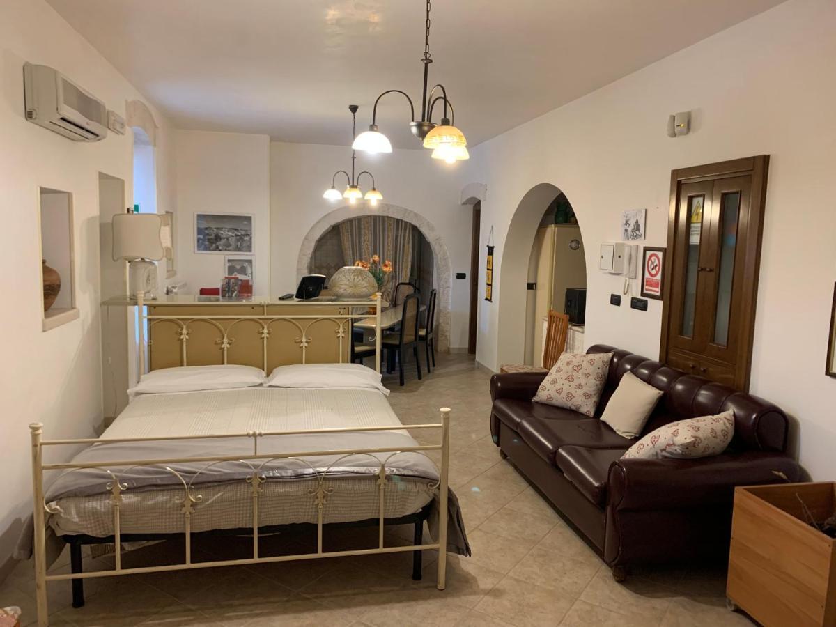 B&B Villa Grassi Альберобелло Экстерьер фото